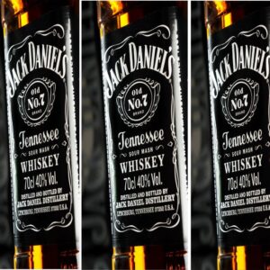 235.jpg Adesivo de Geladeira Cervejas, Refri e Whisky