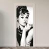 19-11.jpg Adesivo de Porta Audrey Hepburn